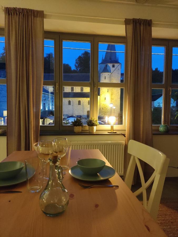 Gite A L'Ombre Du Clocher Avec Jacuzzi Et Sauna Privatifs Celles  Eksteriør bilde